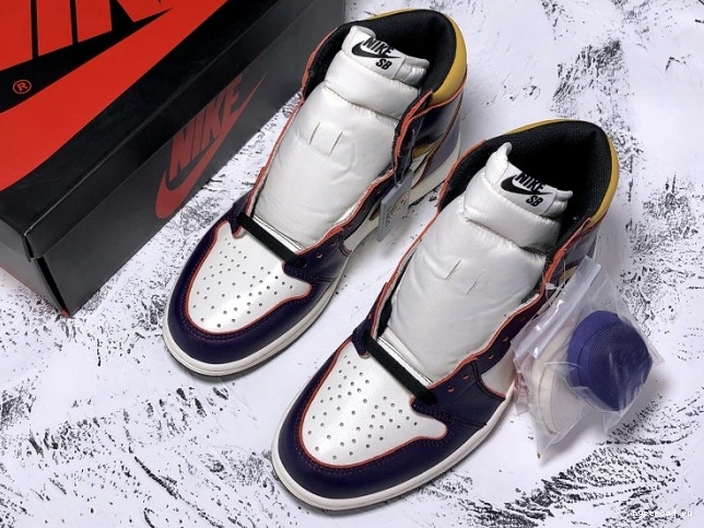 OW AQ0818-158 1 x AJ1 Jordan Off-Louis Air 0816